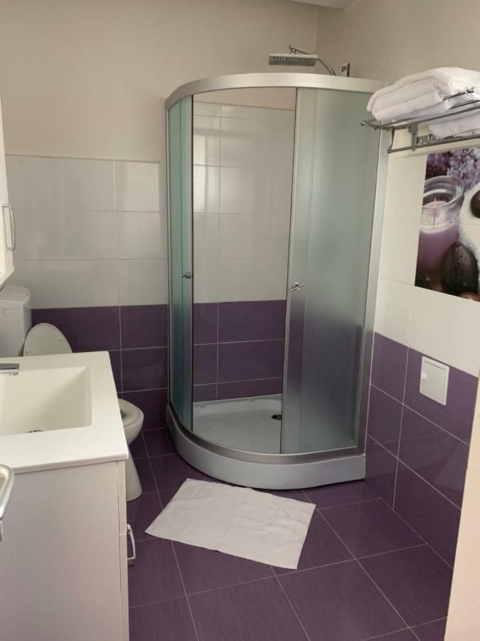 Vila Curcubeu Hotel Buşteni Екстериор снимка